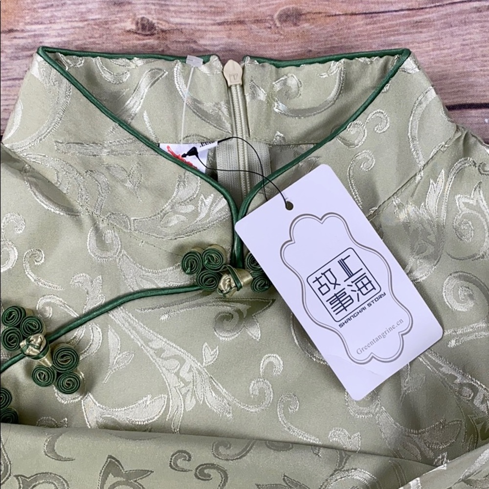 Laogudai Green Silk Chinese Blouse (14/16) - Picture 5 of 10